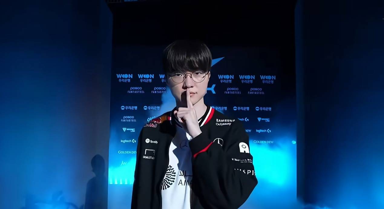 Uzi回归赛场，战术调整首场状态亮眼，拜仁观众沸腾！(uzi加入edg的比赛)