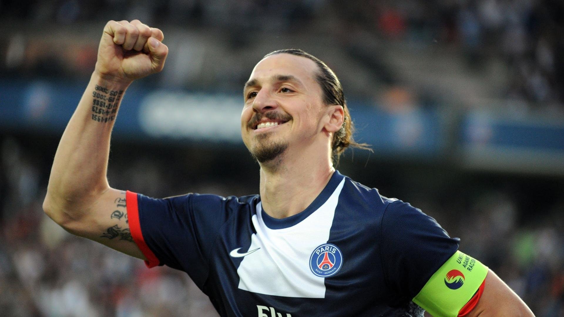 莎拉波娃惊艳回归赛场，皇家马德里观众为她疯狂喝彩